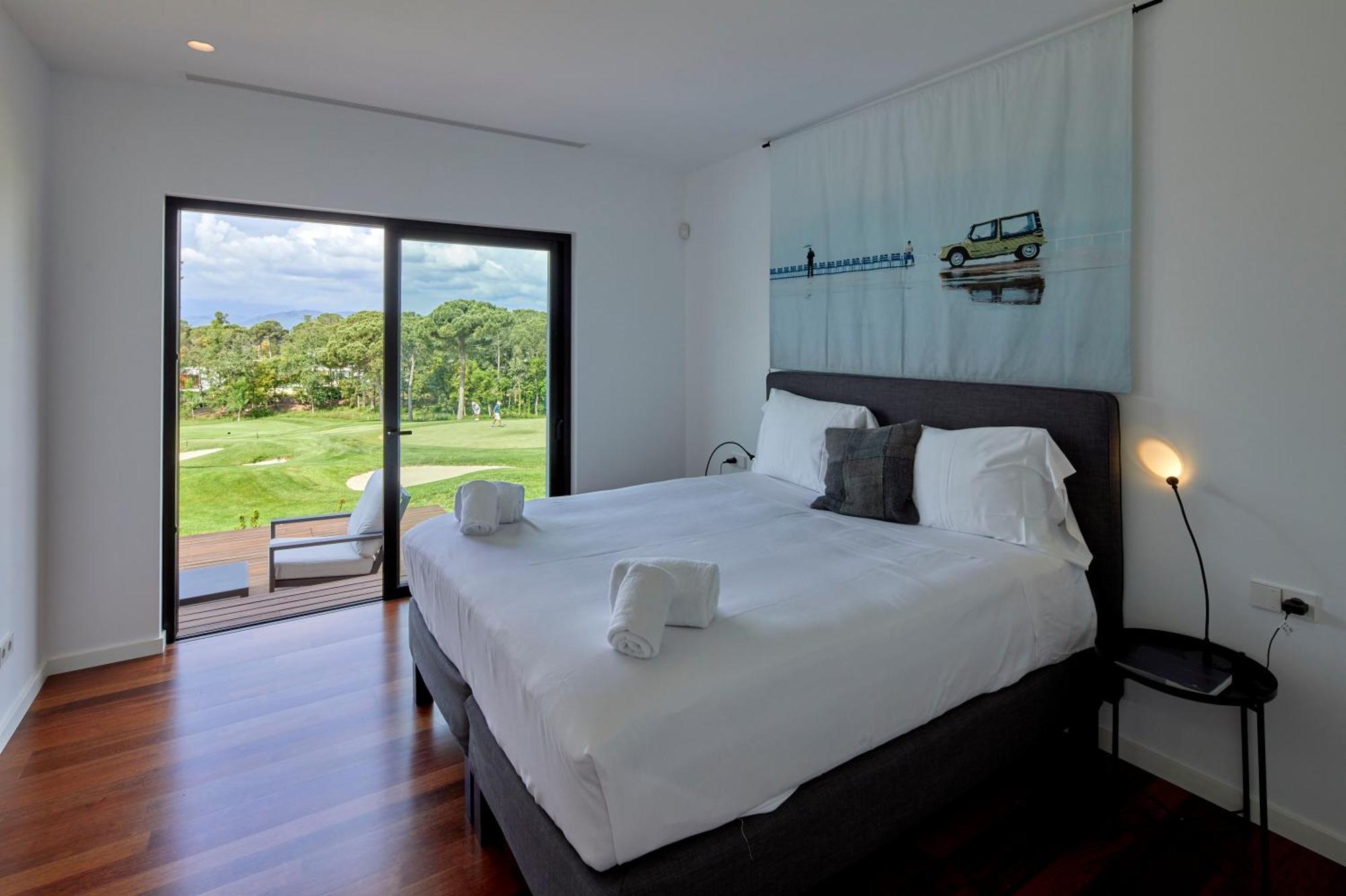 Holiday Rentals At Camiral Golf & Wellness Caldes de Malavella Exteriör bild